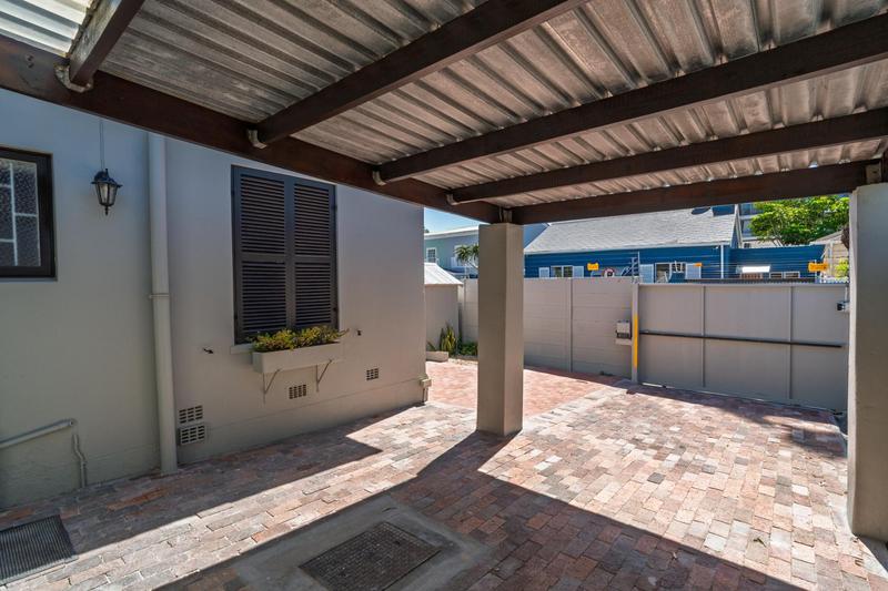 2 Bedroom Property for Sale in Kenilworth Western Cape